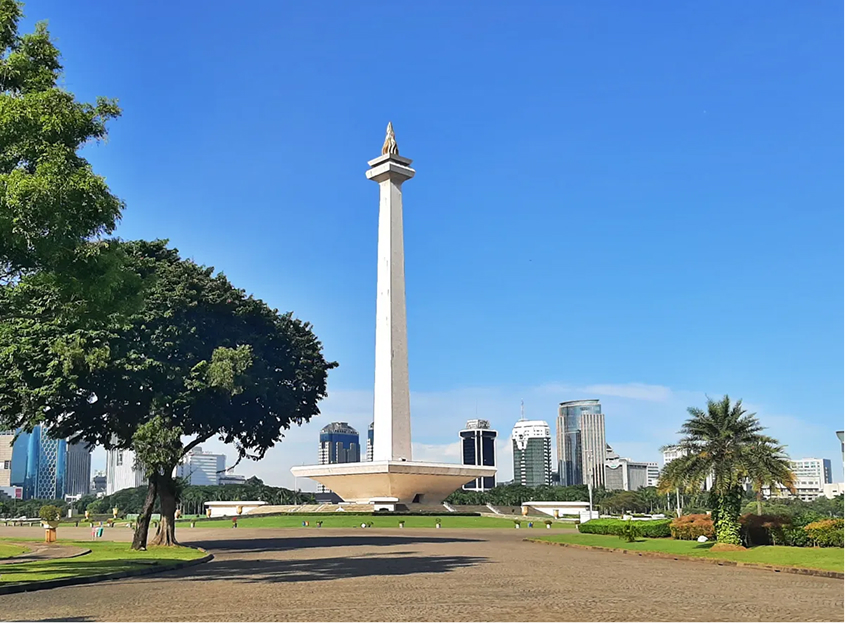 Monas